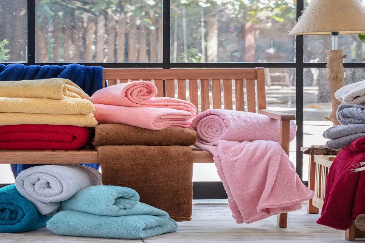 how to wash quilt blanket अब लाउंड्री के लिए नहीं होंगे पैसे खर्च