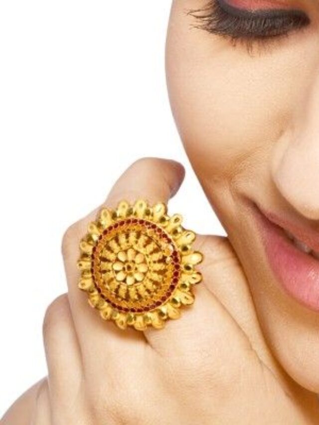 शादी और इंगेजमेंट के लिए बेस्ट हैं गोल्ड रिंग डिजाइन्स - DNP India Hindi