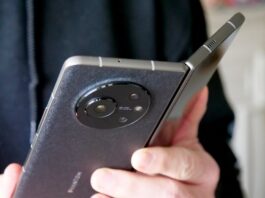 Tecno Phantom V Flip