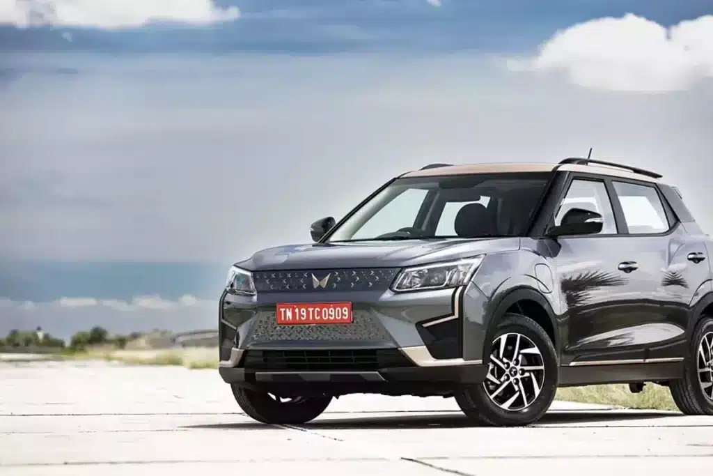 Mahindra XUV400 इलेक्ट्रिक