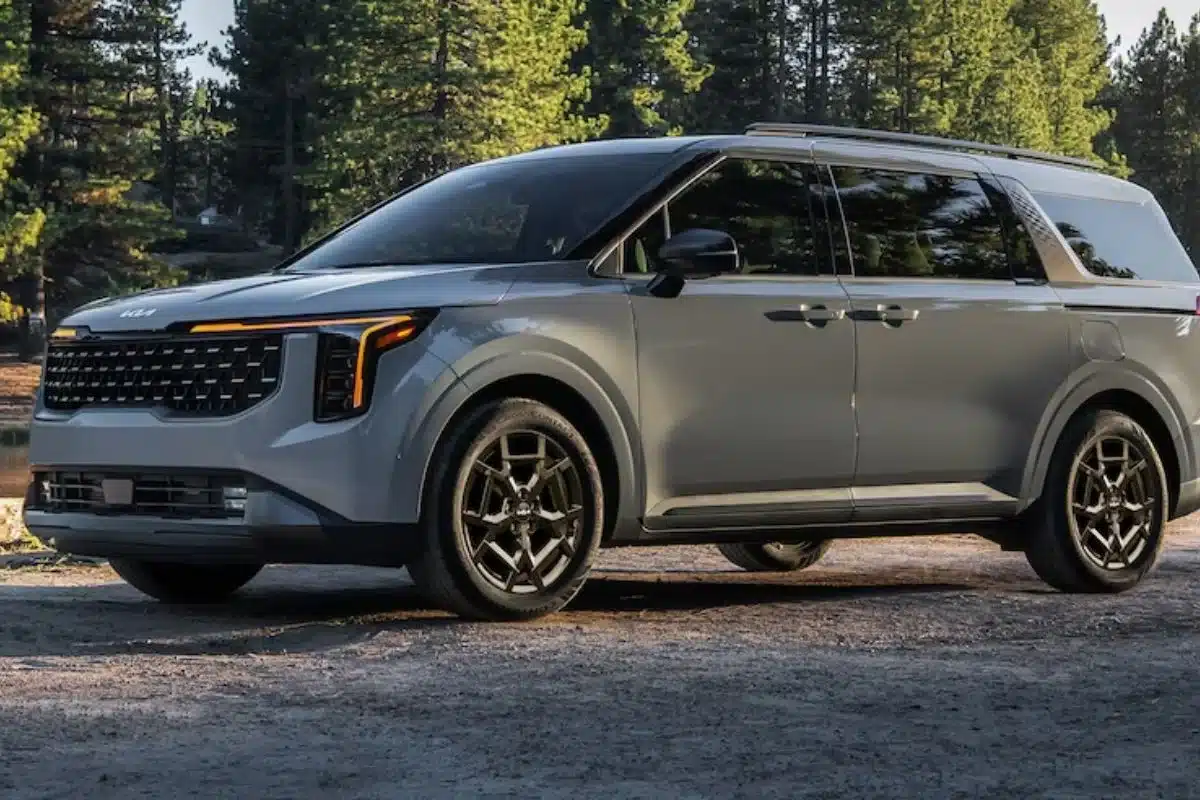 2025 Kia Carnival Hybrid