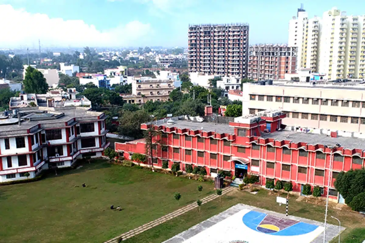 Shobhit University