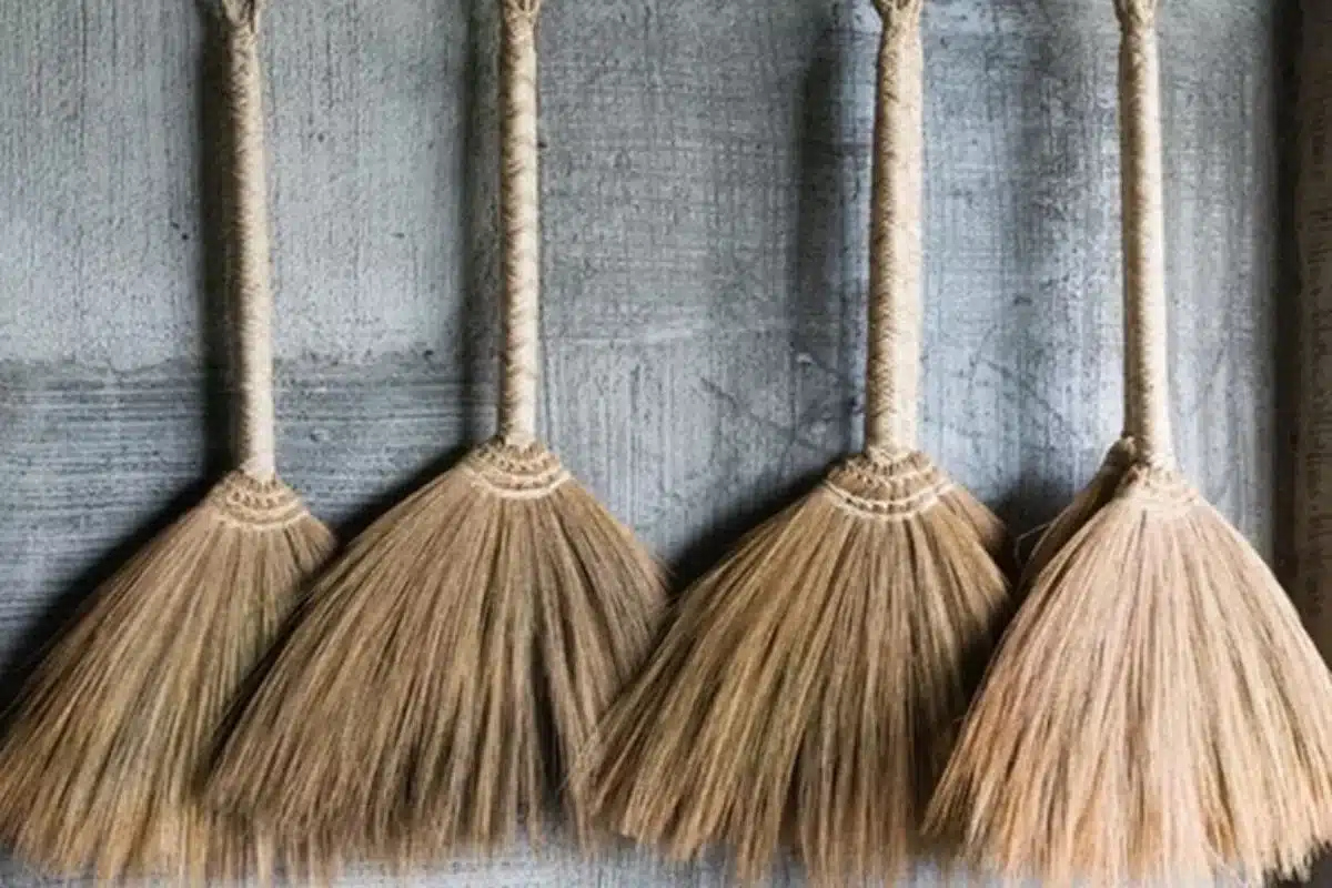 Vastu Tips for Broom
