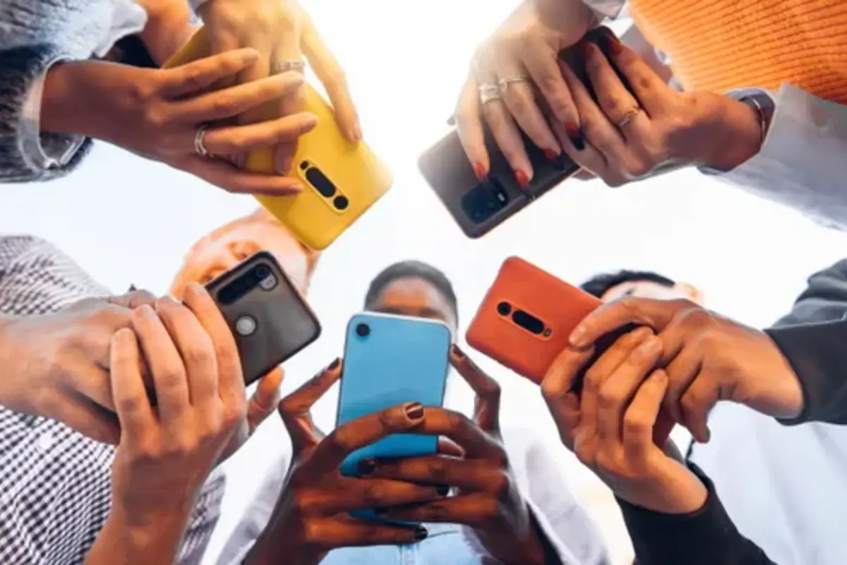 Top 5 Phone Under 30000