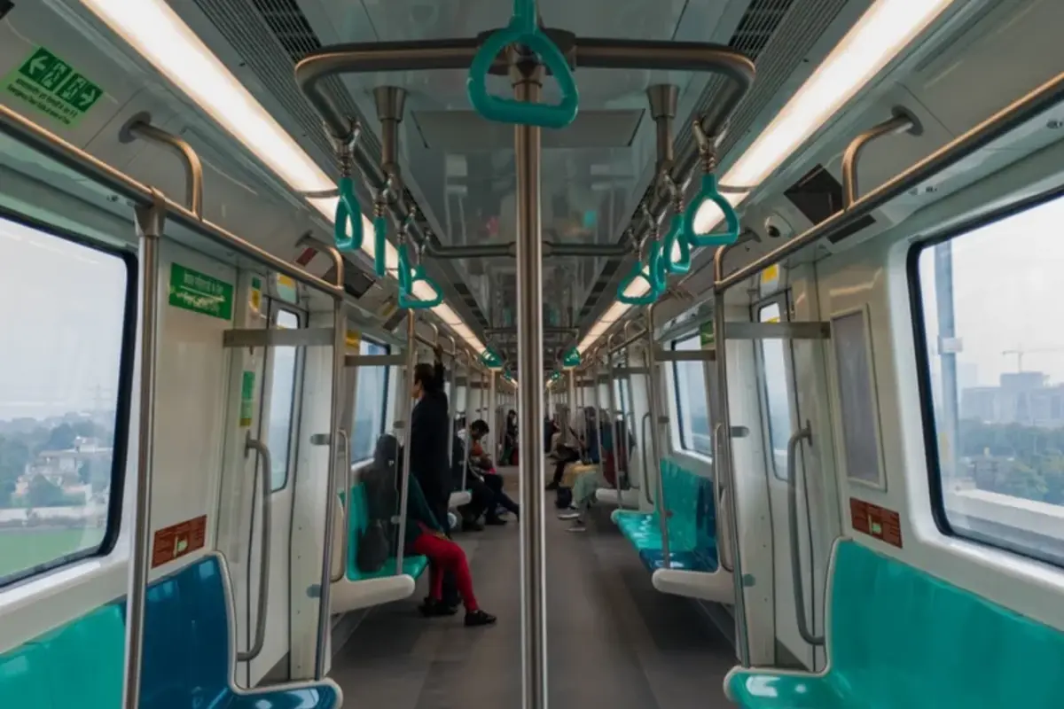 Noida Metro Restaurant