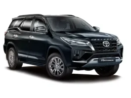 Toyota Fortuner CNG