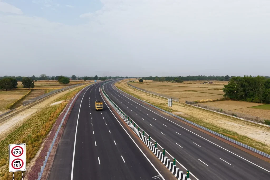 Lucknow Kanpur Expressway