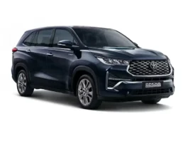 Toyota Innova Hycross