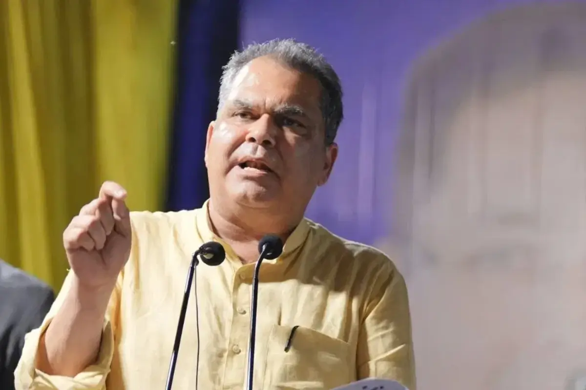 कैबिनेट मंत्री (पावर) संजीव अरोड़ा