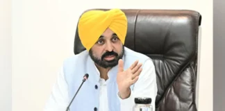 CM Bhagwant Mann ने सरपंचों को दिया बड़ा तोहफा, 1200 की जगह मिलेगी इतने रूपये की धनराशि; फटाफट चेक करें डिटेल CM Bhagwant Mann