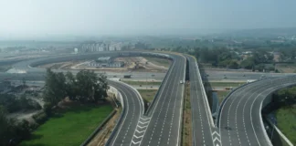 Delhi Mumbai Expressway: डॉरमेट्री से हॉस्पिटल्स तक, भारत के इस एक्सप्रेसवे पर पहली बार मिलेंगी यह वर्ल्ड क्लास सुविधाएं, मात्र इतने घंटे में पहुंच सकेंगे दिल्ली से मुंबई Delhi Mumbai Expressway