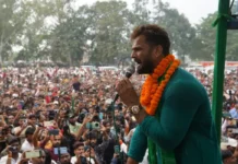 Khesari Lal Yadav: ‘राम मंदिर में पढ़कर मैं मास्टर या प्रोफेसर..,’ शिक्षा प्रणाली पर सवाल उठाते हुए ये क्या बोल गए ट्रेंडिंग स्टार? चहुंओर हो रही चर्चा Khesari Lal Yadav