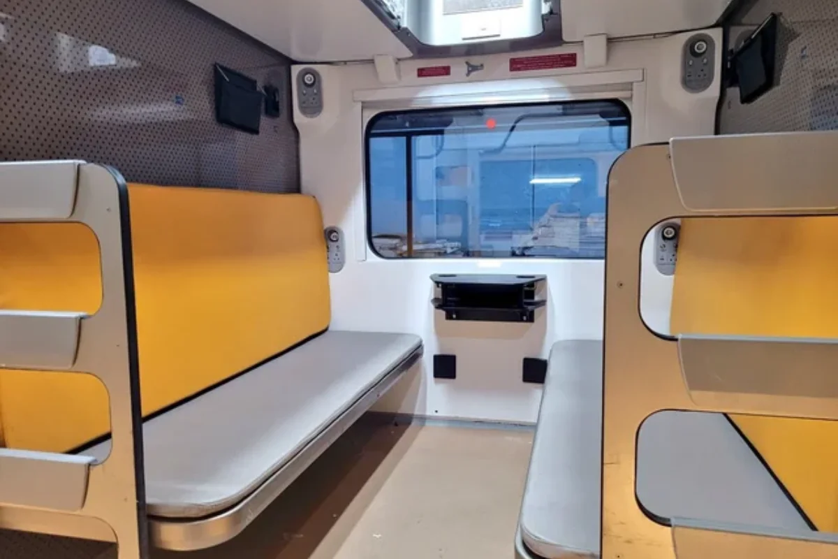 Vande Bharat Sleeper Train Vande Bharat Sleeper Train