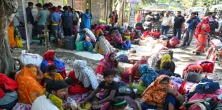 SIR 2025: एसआईआर के दहशत से बंगाल से भाग रहे बांग्लादेशी? हाकिमपुर बॉर्डर पर क्यों उमड़ी भीड़, कनेक्शन जान चौंक जाएंगे आप Illegal immigrants