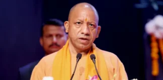 CM Yogi Adityanath: वन ट्रिलियन डॉलर इकोनॉमी के लक्ष्य को लेकर मुख्यमंत्री योगी सख्त, विभागीय कार्यों में तेजी लाने के निर्देश CM Yogi Adityanath