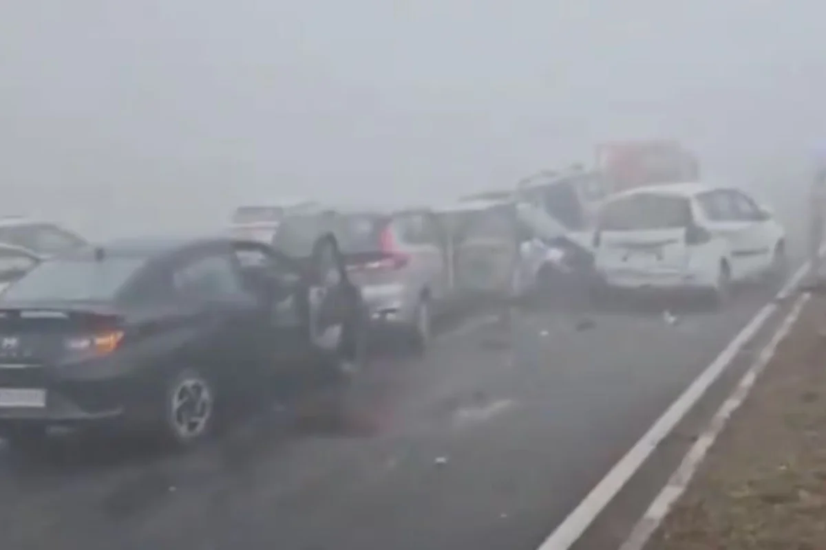 Delhi Agra Expressway Delhi Agra Expressway