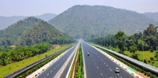 Delhi Dehradun Expressway ट्रायल के बीच टोल टैक्स चार्ज पर आ गया बड़ा अपडेट! इन गाड़ियों पर रहेगा पूर्ण प्रतिबंध; जानें सबकुछ Delhi Dehradun Expressway