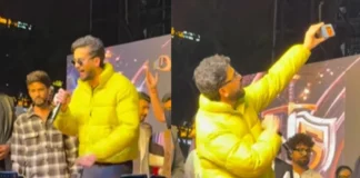 Elvish Yadav को देख फैंस की भीड़ हुई बेकाबू, क्यों यूट्यूबर बोले ‘आज दिमाग ठंडा है बिल्कुल’ Elvish Yadav