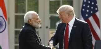 PM Modi: पुतिन मोदी की मुलाकात से घबराए अमेरिकी राष्ट्रपति! डोनाल्ड ट्रंप ने भारत के प्रधानमंत्री को किया फोन, इन मुद्दों पर हुई गहन चर्चा; जानें सबकुछ PM Modi