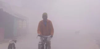 Fog Alert 3 Jan 2026: घने कोहरे की मार से इन राज्यों का हाल बेहाल, लो विजिबिलिटी का रेड अलर्ट जारी; वेदर रिपोर्ट बढ़ाएगी टेंशन; इन बातों को ना करें इग्नोर Fog Alert 3 Jan 2026