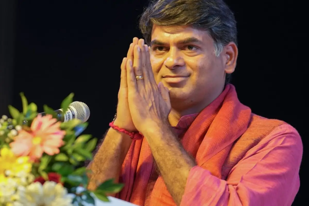 Saurabh Dwivedi Saurabh Dwivedi