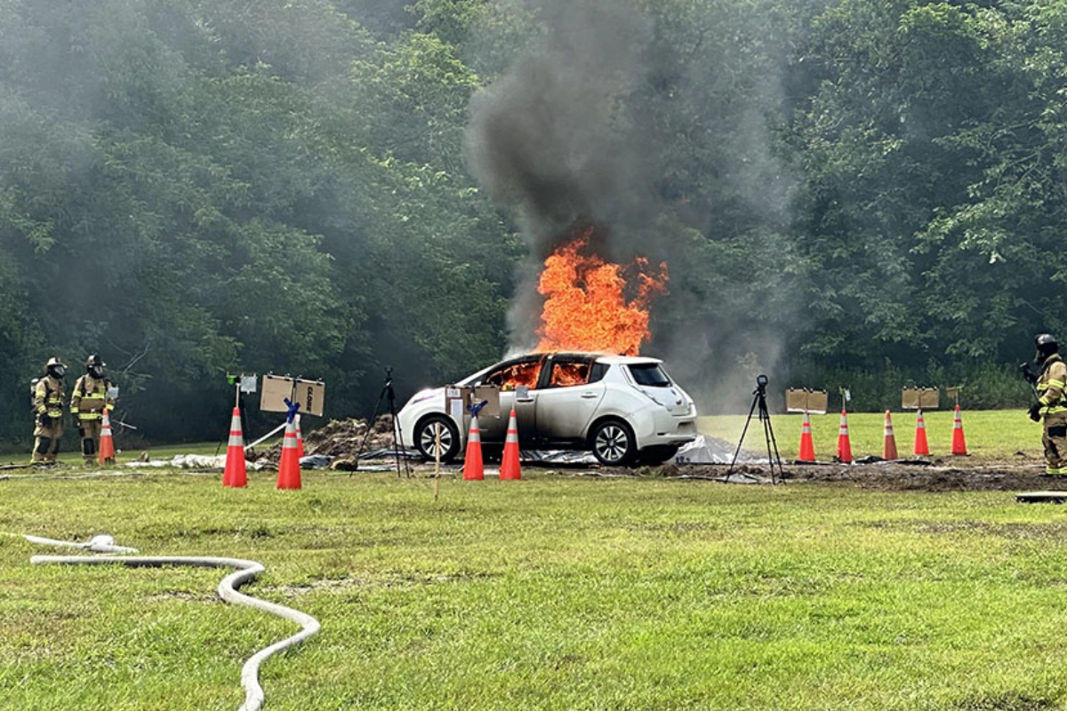 Electric Car Safety Tips