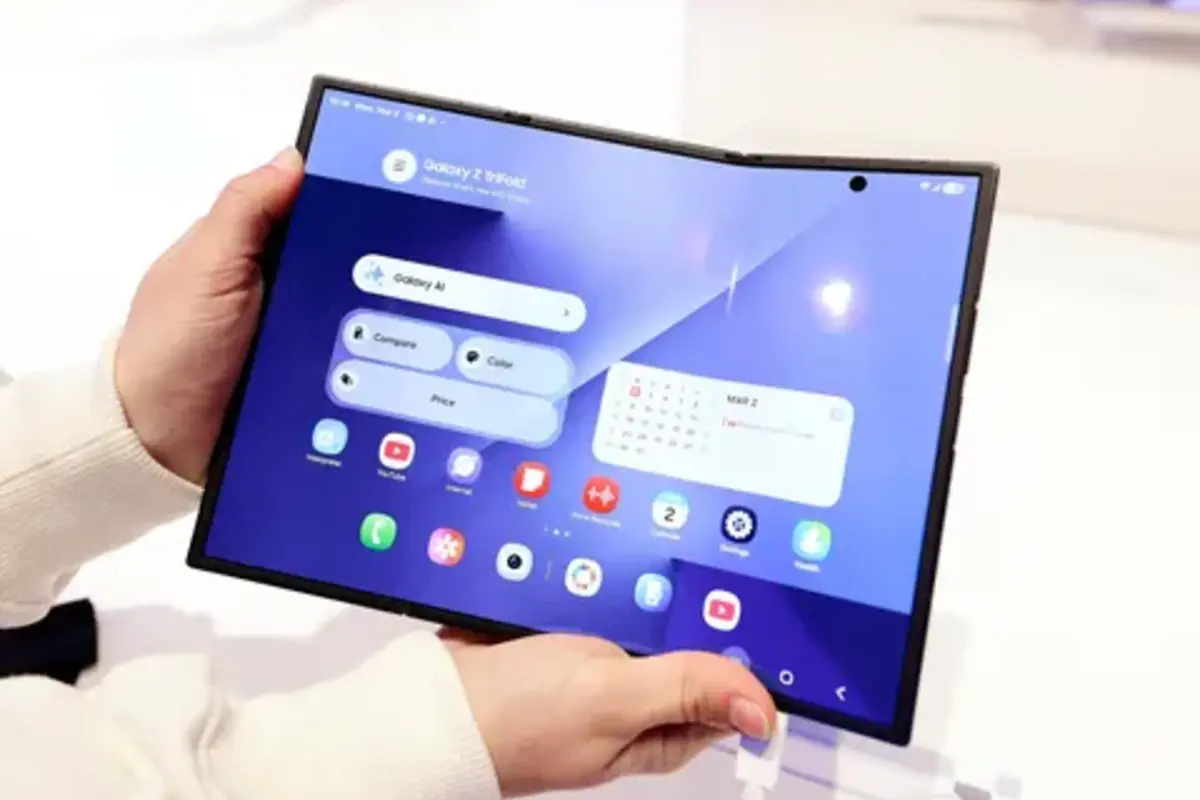 Samsung Galaxy Z Fold 8