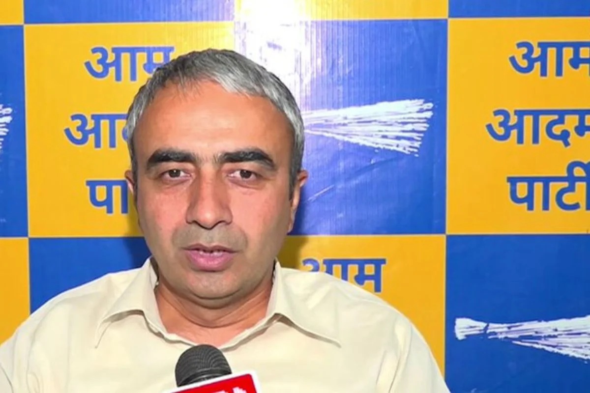 Anurag Dhanda
